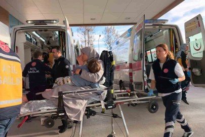 3. kattaki balkondan düşen çocuk ağır  yaralandı