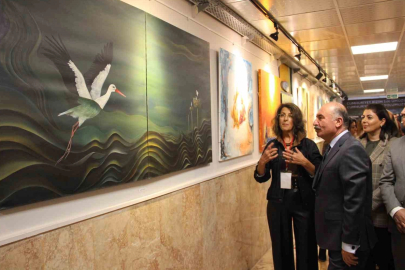 Çorum’da sanatçılar resimlerini şehit öğretmenler için yaptı