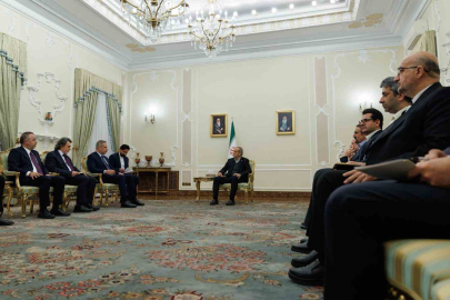 Dışişleri Bakanı Fidan, İran Cumhurbaşkanı Pezeşkiyan ile görüştü