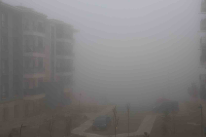 Elazığ’da sis etkisini sürdürüyor