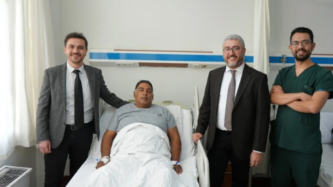 Aydın’da ilk kez ağız içinden alınan doku ile yeni idrar yolu oluşturuldu