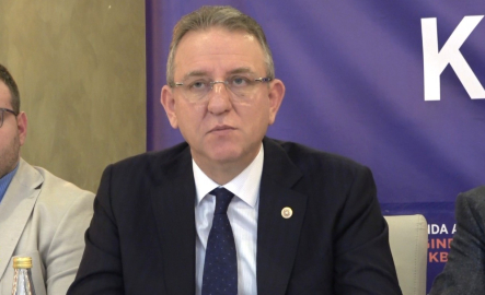 Domaniç Cezaevi’ne mandıra projesiyle süt üreticisine ve istihdama destek