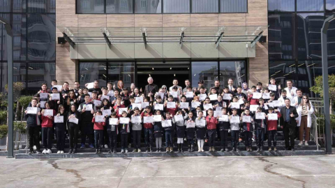 Erdem Koleji’nden AMO’da 74 madalya ile zirvede