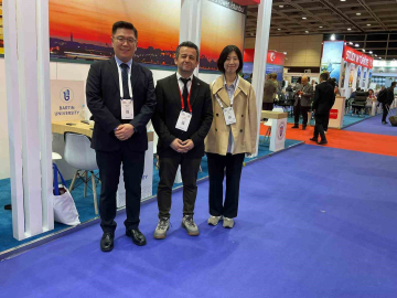 BARÜ Hong Kong’da küresel iş birliği ağını güçlendiriyor