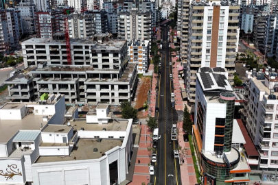 Mersin Mezitli’de 600 metrelik yol yenilendi